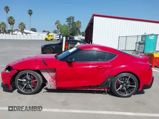 2022 Toyota Supra 3.0 with VIN WZ1DB0C05NW050860, listed as a IAAI auction lot 42093290 with 29,726 mi miles and . Bid and sale history available at DreamBid. Image 15.