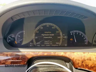 2010 Mercedes-Benz S 550 with VIN WDDNG7BBXAA347202, listed as a Copart auction lot 52907765 with 194,352 mi miles and Salvage Title. Bid and sale history available at DreamBid. Image 9.
