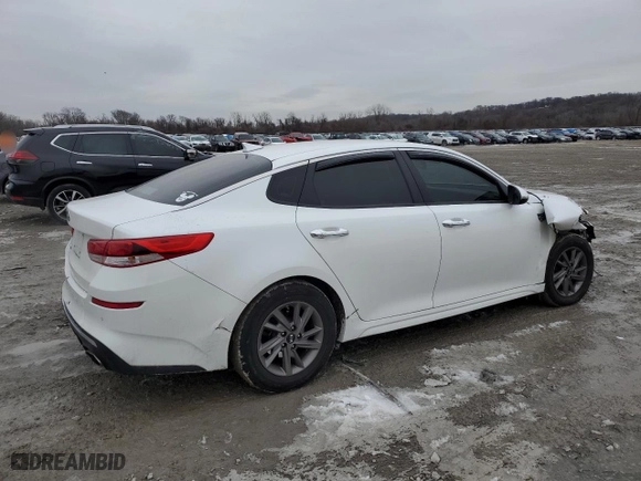 2020 Kia Optima LX with VIN 5XXGT4L31LG402955, listed as a Copart auction lot 45785445 with 124,880 mi miles and Salvage Title. Bid and sale history available at carsss.com. Image 3.