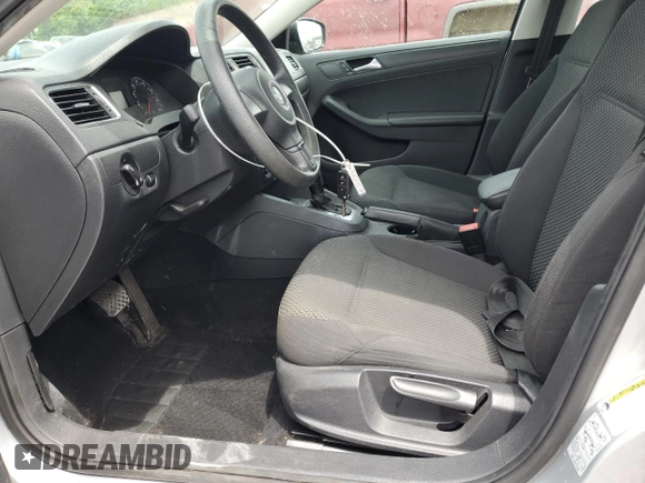 2014 Volkswagen Jetta S с VIN 3VW2K7AJXEM225837, выставлен на аукционе Copart как лот 60860545 с пробегом 74 179 миль миль и Списание • Salvage title. История ставок и продаж доступна на DreamBid. Изображение 7.