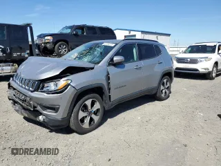 2018 Jeep Compass Latitude с VIN 3C4NJDBB5JT162526, выставлен на аукционе Copart как лот 58765215 с пробегом 63 924 миль миль и Списание • Salvage title. История ставок и продаж доступна на DreamBid. Изображение 1.