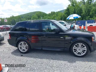 2013 Land Rover Range Rover Sport HSE Lux с VIN SALSK2D42DA761018, выставлен на аукционе IAAI как лот 42509437 с пробегом 148 151 миль миль и . История ставок и продаж доступна на DreamBid. Изображение 13.