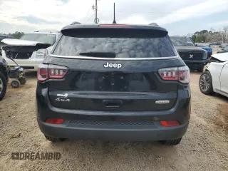 2019 Jeep Compass Altitude z VIN 3C4NJDBB5KT657021, wystawiony jako Copart lot #44572335 z przebiegiem 64 159 mil mil oraz Szkoda całkowita • Salvage title. Historia ofert i sprzedaży dostępna na DreamBid. Obrazek 6.