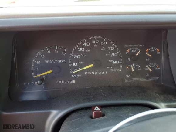 1998 Chevrolet Tahoe with VIN 3GNEK18R0WG114682, listed as a Copart auction lot 75619714 with 208,770 mi miles and Clean Title. Bid and sale history available at carsss.com. Image 9.