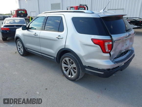 2018 Ford Explorer Limited с VIN 1FM5K7F86JGC70800, выставлен на аукционе IAAI как лот 42357964 с пробегом 129 654 миль миль и . История ставок и продаж доступна на DreamBid. Изображение 3.