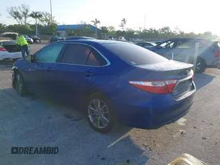 2015 Toyota Camry XLE with VIN 4T1BF1FK3FU968161, listed as a IAAI auction lot 41940151 with 145,168 mi miles. Bid and sale history available at carsss.com. Image 3.