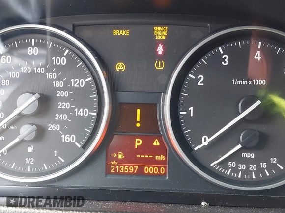 2009 BMW 3 Series 328i xDrive z VIN WBAPK53529A511372, wystawiony jako IAAI lot #42412869 z przebiegiem 213 597 mil mil oraz . Historia ofert i sprzedaży dostępna na DreamBid. Obrazek 7.