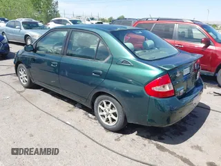 2001 Toyota Prius with VIN JT2BK12UX10033011, listed as a IAAI auction lot 42270936 with 147,675 mi miles and . Bid and sale history available at DreamBid. Image 3.