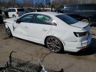 2019 Audi S4 Premium Plus z VIN WAUB4AF42KA000766, wystawiony jako Copart lot #50551065 z przebiegiem Nie podano mil oraz Szkody całkowita. Historia ofert i sprzedaży dostępna na DreamBid. Obrazek 2.
