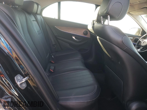 2018 Mercedes-Benz E-Class E 300 with VIN WDDZF4JB9JA320495, listed as a Copart auction lot 40448373 with 48,435 mi miles. Bid and sale history available at carsss.com. Image 10.