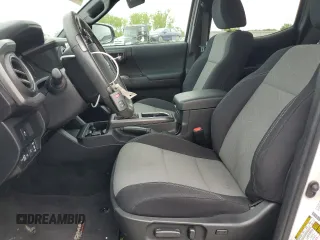 2023 Toyota Tacoma SR z VIN 3TMCZ5AN2PM583382, wystawiony jako Copart lot #58209775 z przebiegiem 17 442 mil mil oraz Szkoda całkowita • Salvage title. Historia ofert i sprzedaży dostępna na DreamBid. Obrazek 7.