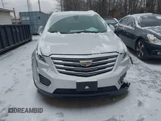 2017 Cadillac XT5 Luxury AWD z VIN 1GYKNDRS6HZ247580, wystawiony jako IAAI lot #41600234 z przebiegiem 82 480 mil mil oraz . Historia ofert i sprzedaży dostępna na DreamBid. Obrazek 12.