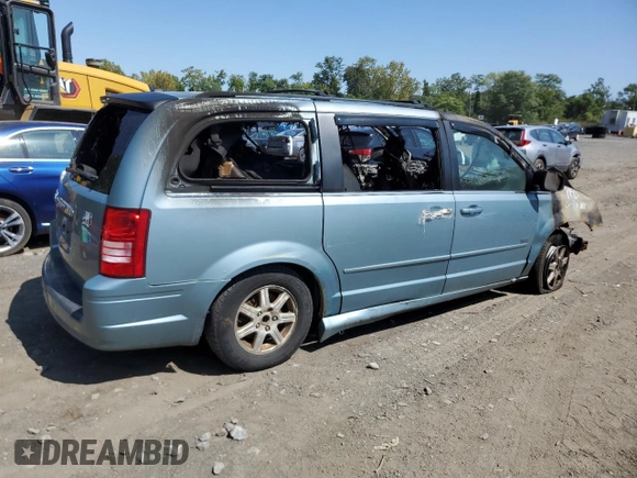 2008 Chrysler Town & Country Touring with VIN 2A8HR54P88R762435, listed as a Copart auction lot 67788734 with Not Provided miles and Salvage Title. Bid and sale history available at DreamBid. Image 3.