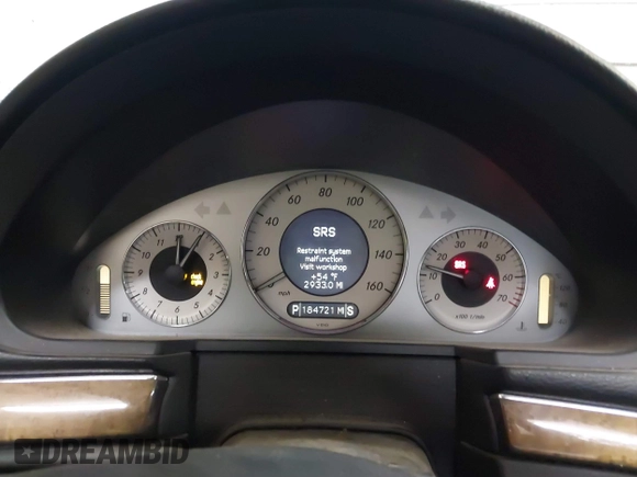2007 Mercedes-Benz E-Class 3.5L with VIN WDBUF87X77B167115, listed as a IAAI auction lot 41721446 with 184,721 mi miles. Bid and sale history available at carsss.com. Image 7.