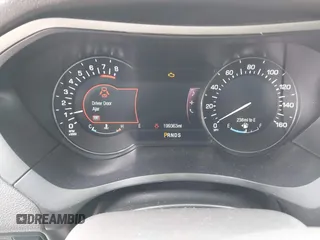 2014 Lincoln MKZ with VIN 3LN6L2G90ER829154, listed as a IAAI auction lot 41653378 with 199,363 mi miles. Bid and sale history available at carsss.com. Image 7.