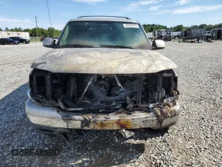 2004 GMC Yukon SLE with VIN 1GKEC13V54R140805, listed as a Copart auction lot 62838324 with 0 mi miles and Salvage Title. Bid and sale history available at carsss.com. Image 5.