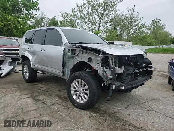 2017 Lexus GX 460 z VIN JTJBM7FX5H5168660, wystawiony jako Copart lot #55410675 z przebiegiem 128 599 mil mil oraz Szkoda całkowita • Salvage title. Historia ofert i sprzedaży dostępna na DreamBid. Obrazek 14.