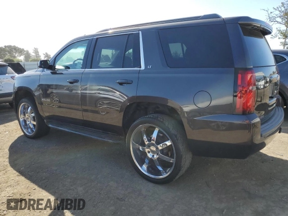 2015 Chevrolet Tahoe LT z VIN 1GNSKBKC6FR612639, wystawiony jako Copart lot #55512645 z przebiegiem 211 510 mil mil oraz Czysty tytuł • Clean title. Historia ofert i sprzedaży dostępna na DreamBid. Obrazek 2.