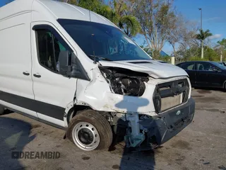 2020 Ford Transit Cargo with VIN 1FTBW1X82LKB49009, listed as a IAAI auction lot 41527513 with 52,802 mi miles and . Bid and sale history available at DreamBid. Image 6.