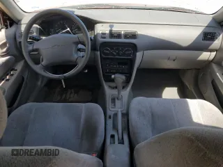 2001 Chevrolet Prizm z VIN 1Y1SK52861Z437836, wystawiony jako Copart lot #54050565 z przebiegiem 138 800 mil mil oraz Szkoda całkowita • Salvage title. Historia ofert i sprzedaży dostępna na DreamBid. Obrazek 8.