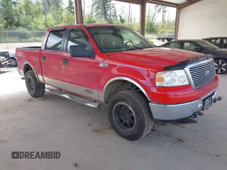 2006 Ford F-150 XLT with VIN 1FTPW14576KB01736, listed as a IAAI auction lot 42593793 with 292,474 mi miles and . Bid and sale history available at DreamBid. Image 1.