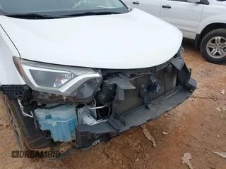 2017 Toyota RAV4 LE с VIN JTMZFREV9HJ142576, выставлен на аукционе IAAI как лот 41612358 с пробегом 75 608 миль миль и . История ставок и продаж доступна на DreamBid. Изображение 6.