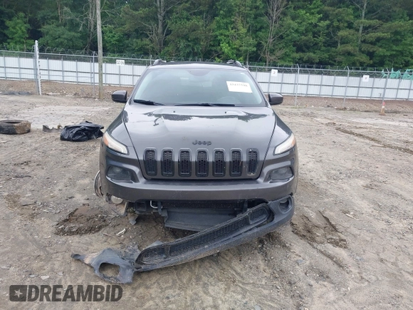 2016 Jeep Cherokee Latitude with VIN 1C4PJLCS3GW114379, listed as a IAAI auction lot 42437598 with 180,742 mi miles and . Bid and sale history available at DreamBid. Image 13.