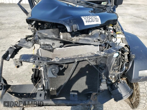 2018 Jeep Wrangler Unlimited Sport S z VIN 1C4HJXDGXJW230269, wystawiony jako Copart lot #53250765 z przebiegiem Nie podano mil oraz Nie do naprawy • Non repairable. Historia ofert i sprzedaży dostępna na DreamBid. Obrazek 12.