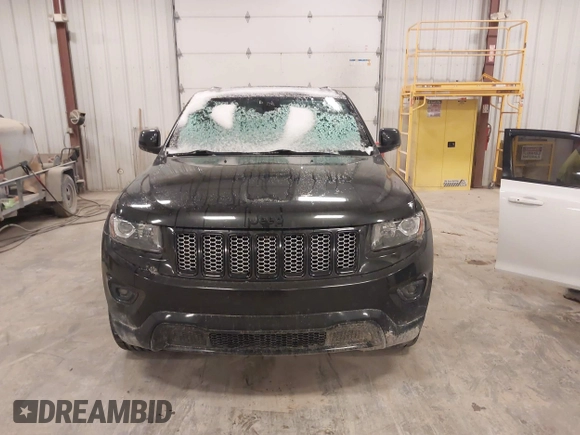 2015 Jeep Grand Cherokee Laredo with VIN 1C4RJFAG3FC607827, listed as a IAAI auction lot 41298397 with 198,171 mi miles. Bid and sale history available at carsss.com. Image 6.
