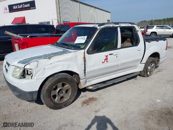 2005 Ford Explorer Sport Trac XLS with VIN 1FMZU67K15UA48284, listed as a IAAI auction lot 41430056 with 279,584 mi miles. Bid and sale history available at carsss.com. Image 2.