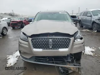 2021 Lincoln Corsair Standard z VIN 5LMCJ1C99MUL27188, wystawiony jako Copart lot #44850015 z przebiegiem 55 447 mil mil oraz Szkoda całkowita • Salvage title. Historia ofert i sprzedaży dostępna na DreamBid. Obrazek 5.