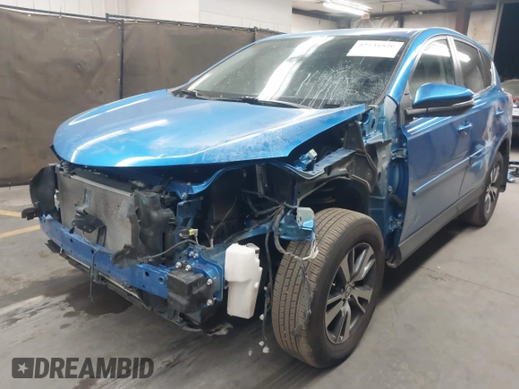 2018 Toyota RAV4 XLE z VIN JTMWFREVXJJ735226, wystawiony jako IAAI lot #42131520 z przebiegiem 121 663 mil mil oraz . Historia ofert i sprzedaży dostępna na DreamBid. Obrazek 2.