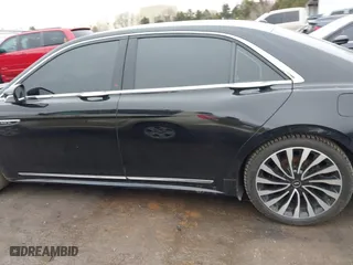 2017 Lincoln Continental Black Label with VIN 1LN6L9BC7H5620318, listed as a IAAI auction lot 41506515 with 97,563 mi miles. Bid and sale history available at carsss.com. Image 15.