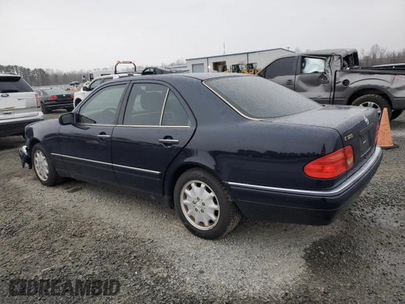 1997 Mercedes-Benz E-Class with VIN WDBJF55FXVJ027722, listed as a Copart auction lot 44835585 with 0 mi miles and Salvage Title. Bid and sale history available at carsss.com. Image 2.