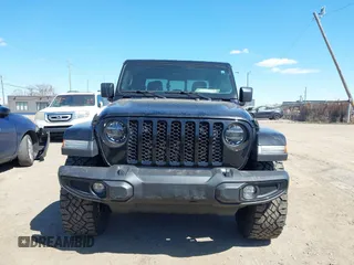2022 Jeep Gladiator Texas Trail with VIN 1C6HJTAG2NL120506, listed as a IAAI auction lot 42048215 with 65,048 mi miles. Bid and sale history available at carsss.com. Image 11.
