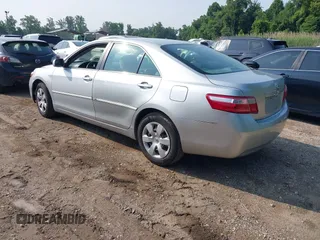 2007 Toyota Camry CE z VIN 4T1BE46K97U522294, wystawiony jako IAAI lot #42484284 z przebiegiem 150 683 mil mil oraz . Historia ofert i sprzedaży dostępna na DreamBid. Obrazek 3.