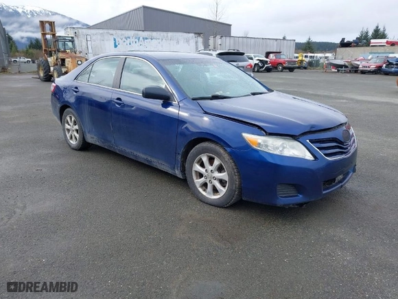2011 Toyota Camry LE with VIN 4T1BF3EK0BU593773, listed as a IAAI auction lot 42033117 with 187,778 mi miles. Bid and sale history available at carsss.com. Image 1.