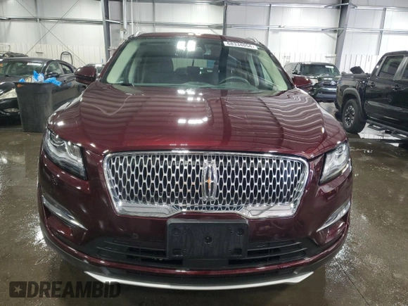2019 Lincoln MKC Reserve with VIN 5LMCJ3D98KUL02399, listed as a Copart auction lot 68334054 with 51,758 mi miles and Salvage Title. Bid and sale history available at carsss.com. Image 5.