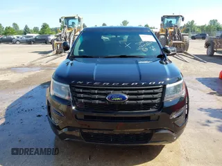 2017 Ford Police Interceptor Utility with VIN 1FM5K8AT9HGB55149, listed as a IAAI auction lot 40735884 with 76,648 mi miles and . Bid and sale history available at DreamBid. Image 12.