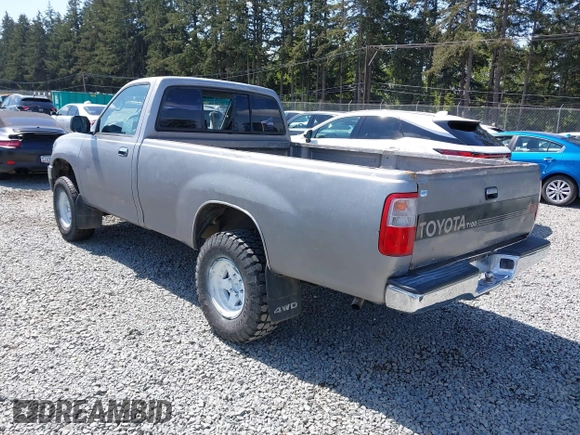 1993 Toyota T100 z VIN JT4VD20CXP0005278, wystawiony jako IAAI lot #42159540 z przebiegiem 110 334 mil mil oraz . Historia ofert i sprzedaży dostępna na DreamBid. Obrazek 3.