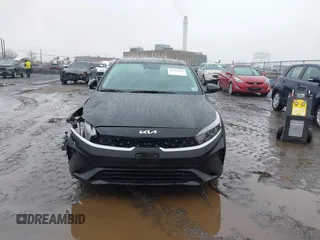 2023 Kia Forte LXS with VIN 3KPF24AD4PE691502, listed as a IAAI auction lot 41570324 with 15,867 mi miles and . Bid and sale history available at carsss.com. Image 12.