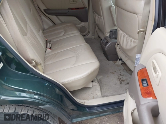 2000 Lexus RX 300 with VIN JT6HF10U9Y0111367, listed as a IAAI auction lot 41716452 with 173,647 mi miles and . Bid and sale history available at DreamBid. Image 8.