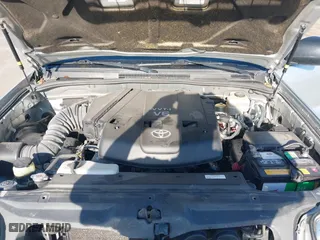 2007 Toyota 4Runner SR5 with VIN JTEBU14R178090309, listed as a IAAI auction lot 42030895 with 262,016 mi miles. Bid and sale history available at carsss.com. Image 10.