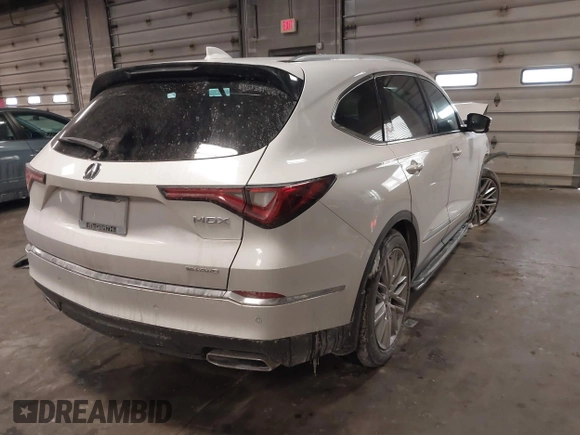 2023 Acura MDX w/Advance Package with VIN 5J8YE1H88PL006479, listed as a IAAI auction lot 41386253 with 28,729 mi miles. Bid and sale history available at carsss.com. Image 4.