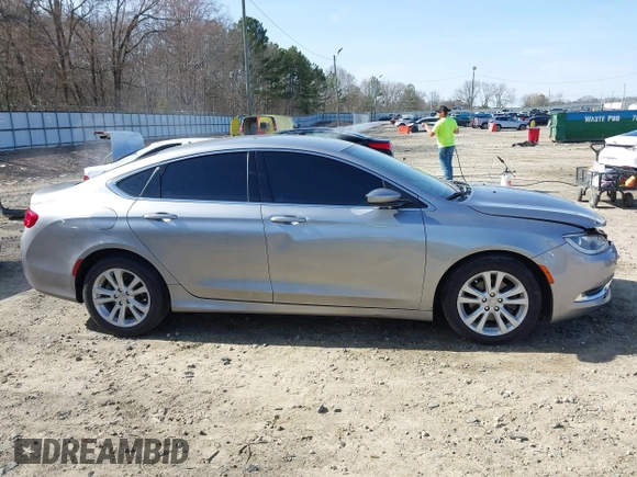 2016 Chrysler 200 Limited with VIN 1C3CCCAB8GN133550, listed as a IAAI auction lot 41728797 with 87,776 mi miles. Bid and sale history available at carsss.com. Image 13.