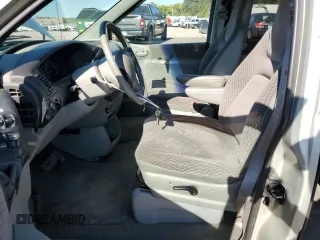1999 Dodge Caravan SE with VIN 2B4GP44G9XR135225, listed as a Copart auction lot 72366484 with 113,181 mi miles and Non Repairable. Bid and sale history available at carsss.com. Image 7.