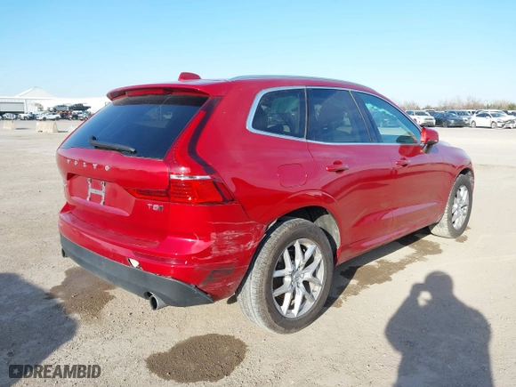 2020 Volvo XC60 Momentum with VIN YV4102RK5L1534448, listed as a IAAI auction lot 41290006 with 38,988 mi miles. Bid and sale history available at carsss.com. Image 6.