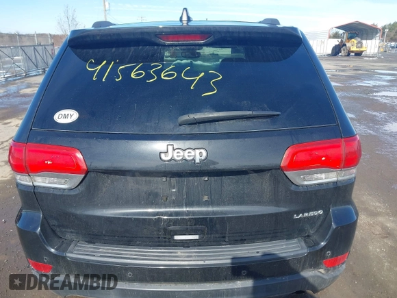 2017 Jeep Grand Cherokee Laredo with VIN 1C4RJEAGXHC685888, listed as a IAAI auction lot 41563643 with 193,997 mi miles. Bid and sale history available at carsss.com. Image 16.
