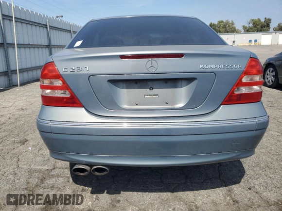 2004 Mercedes-Benz C 230 Kompressor with VIN WDBRF40J84F483289, listed as a Copart auction lot 60732195 with 109,846 mi miles and Clean title. Bid and sale history available at DreamBid. Image 6.