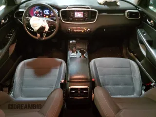 2016 Kia Sorento LX with VIN 5XYPG4A59GG070161, listed as a Copart auction lot 45686555 with 117,442 mi miles and Salvage Title. Bid and sale history available at carsss.com. Image 8.
